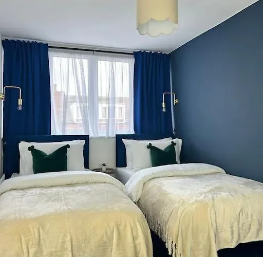 شقة Modern 6 Bed Near Centre-long Rates Available *