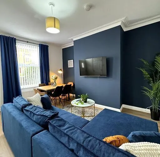 Modern 6 Bed Near Centre-long Rates Available アパート *